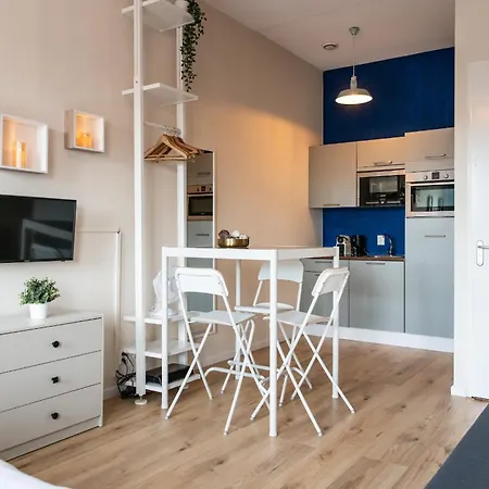 North Spacious For Two アパート アムステルダム
